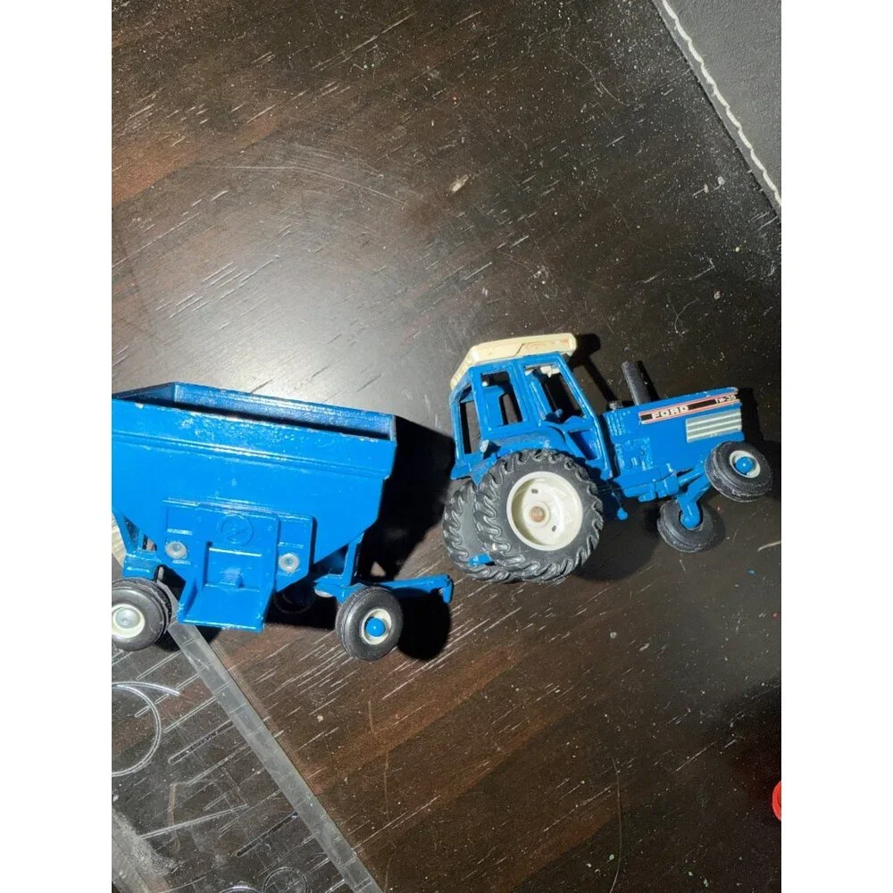 Farmall, Ford additional views